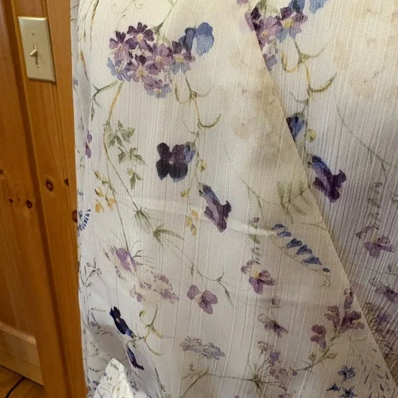 Express Floral V-neck Peplum Top women’s XL - Picture 3 of 12